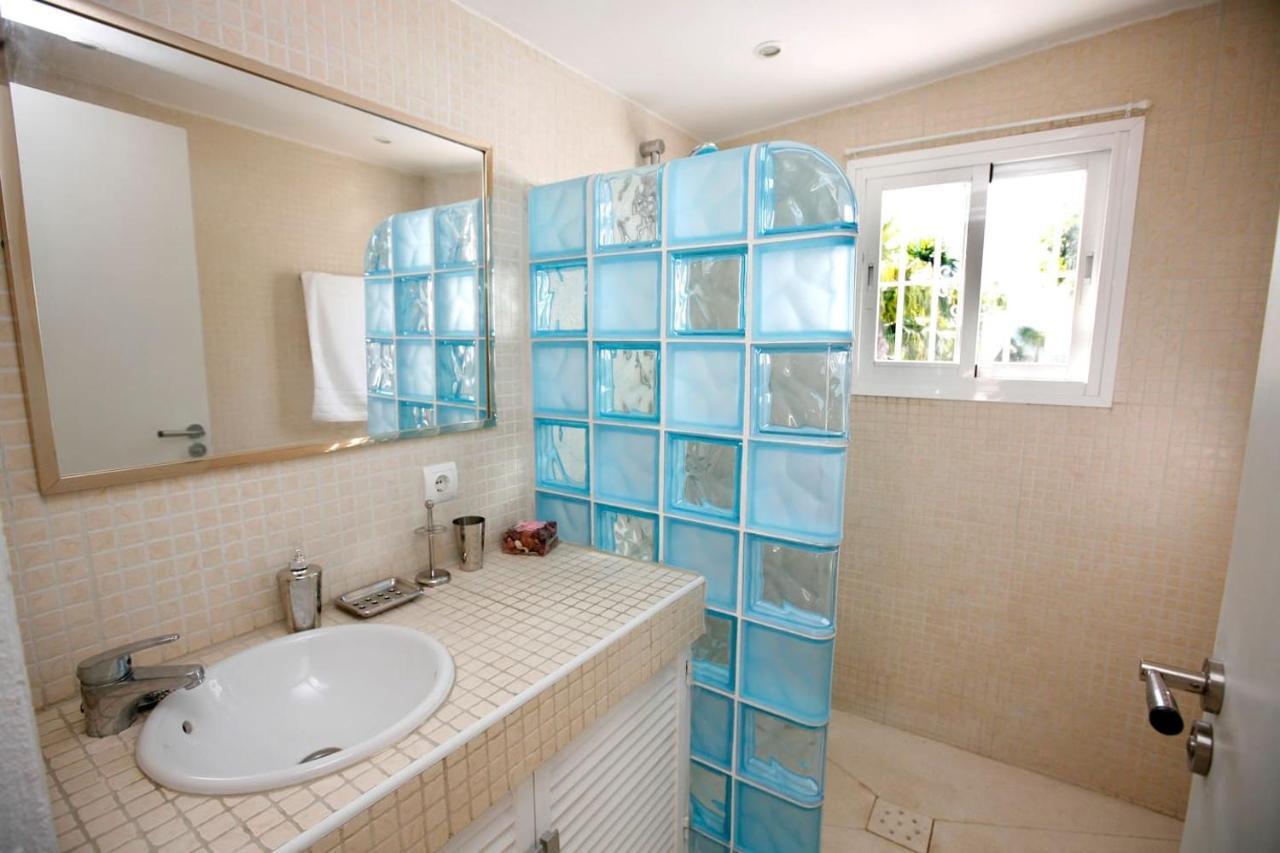 Exclusive Villa Las Palmeras Puerto Banus With Heated Private Swimming Pool, Marbella, Spain 외부 사진